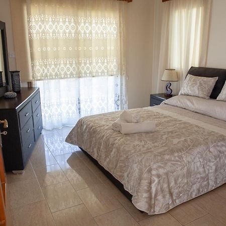Villa Paradise Пафос Экстерьер фото