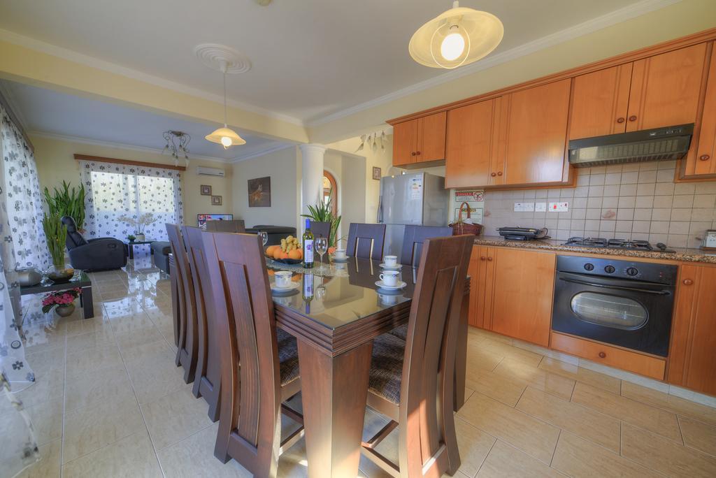 Villa Paradise Пафос Номер фото